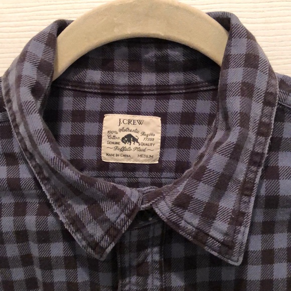 Shirt - Picture 2 of 2